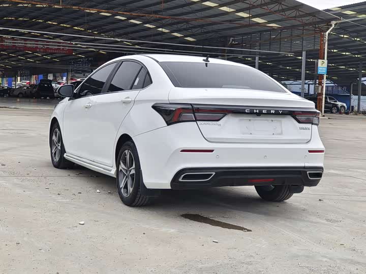 Chery Omoda S5 (Arrizo 5 Plus) 2021 2021款 小AI 1.5T CVT享PLUS