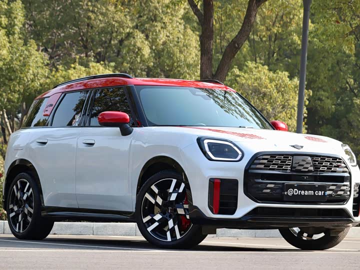 2024 Mini Countryman JCW
