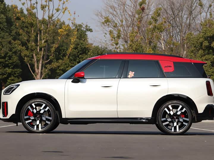 Mini Countryman JCW 2024 2024款 2.0T JOHN COOPER WORKS