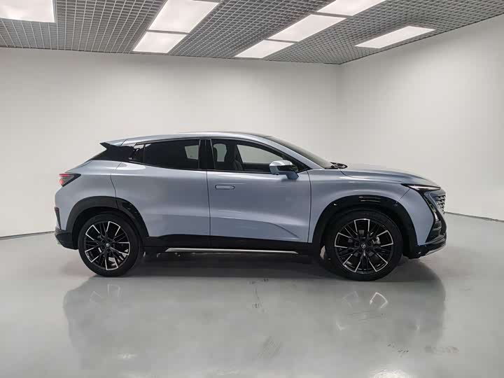 Changan UNI-T 2023 2023款 第二代 1.5T 尊贵型