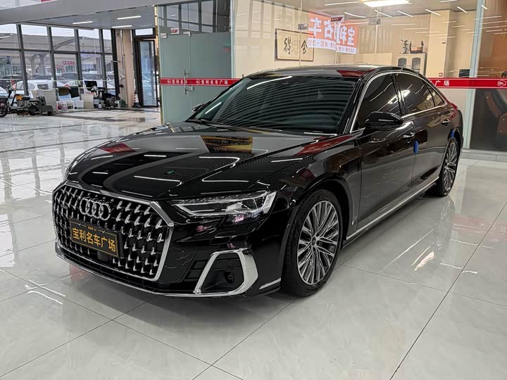 Audi A8 2025 2025款 A8L 50 TFSI quattro 臻选型