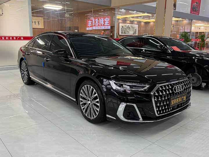 Audi A8 2025 2025款 A8L 50 TFSI quattro 臻选型