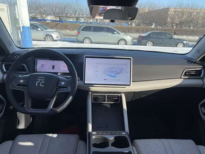 BYD Yuan Up 2025 2025款 智驾版 401KM 领先型