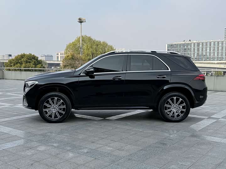 Mercedes-Benz GLE-Class 2025 2025款 改款 GLE 350 4MATIC 时尚型