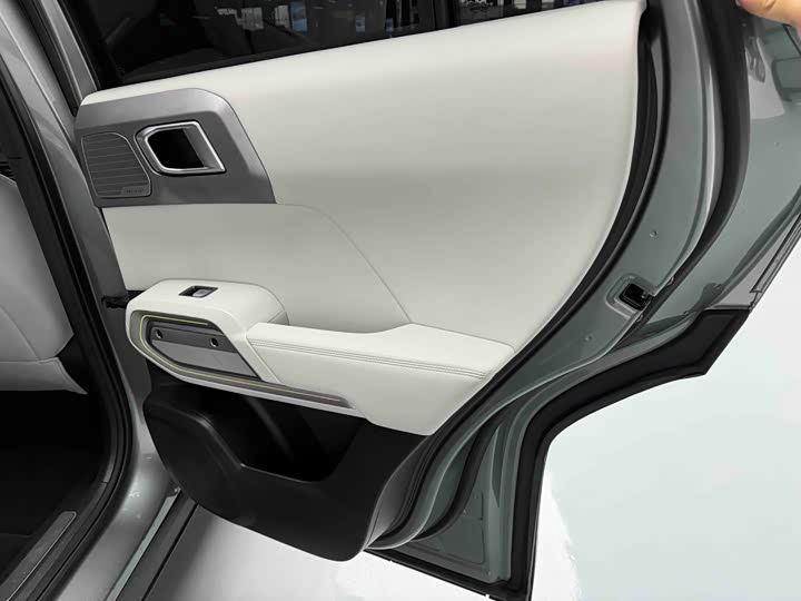 BYD FangChengBao Titanium 3 (Tai 3) 2025 2025款 501KM 四驱Ultra版