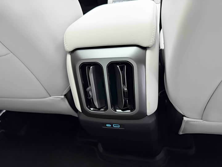 BYD FangChengBao Titanium 3 (Tai 3) 2025 2025款 501KM 四驱Ultra版