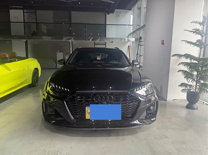Audi RS 4 2021 2021款 RS4 Avant 黑曜版