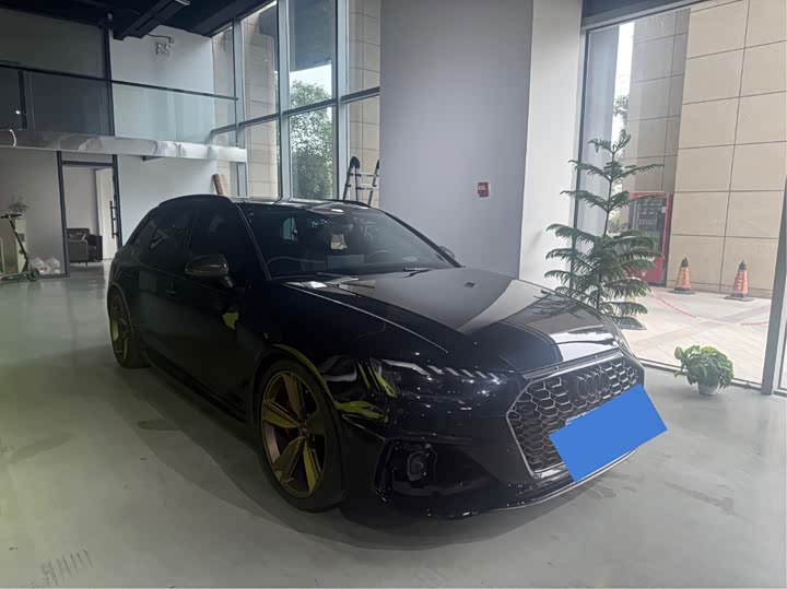 Audi RS 4 2021 2021款 RS4 Avant 黑曜版