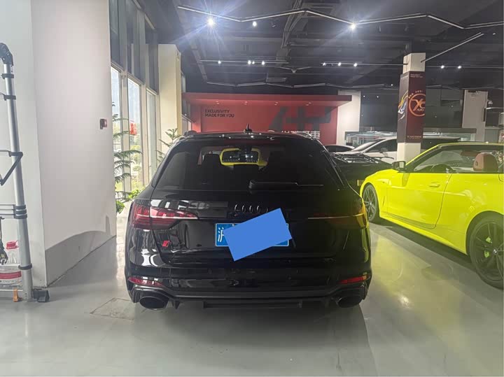 Audi RS 4 2021 2021款 RS4 Avant 黑曜版