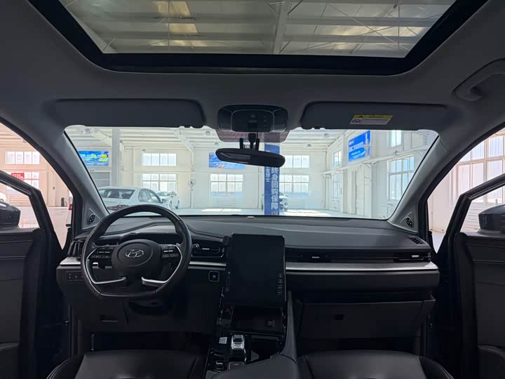 Hyundai Custo 2021 2021款 380TGDi 豪华版 DLX