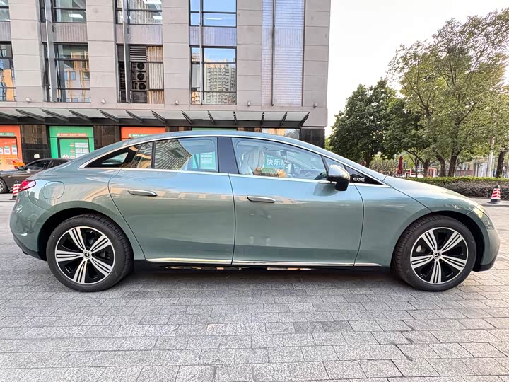 Mercedes-Benz EQE 2025 2025款 500 4MATIC 先锋版