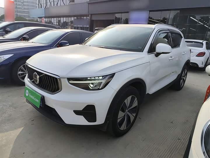 Volvo XC40 2024 2024款 B3 智远豪华版