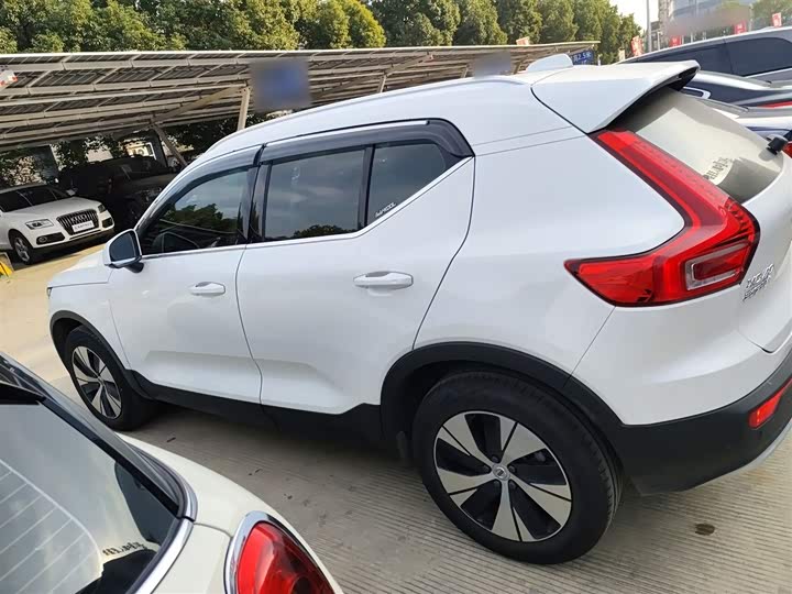 Volvo XC40 2024 2024款 B3 智远豪华版