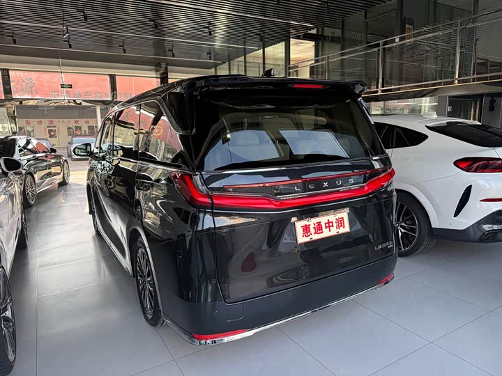 Lexus LM 2023 2023款 350h 七座隽雅版