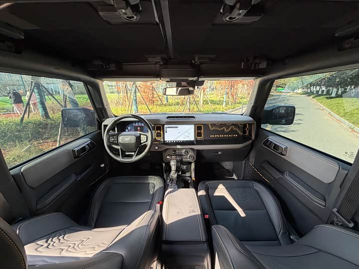 Ford Bronco 2024 2024款 2.3T 荒地