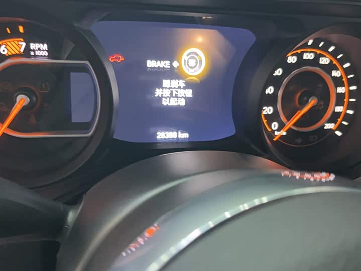 Jeep Wrangler 2024 2024款 2.0T 撒哈拉四门版