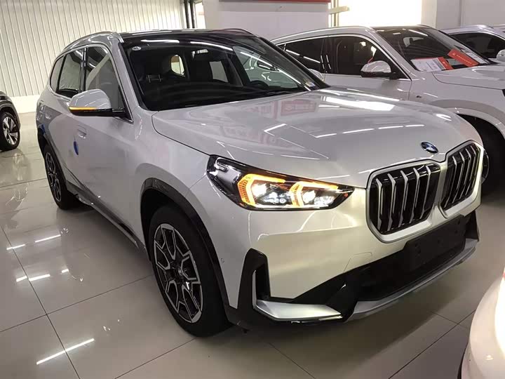 BMW X1 2024 2024款 sDrive25Li X设计套装