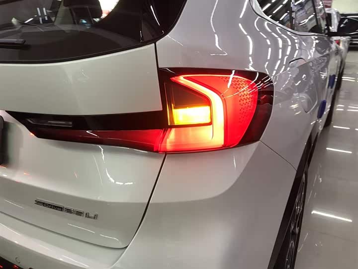 BMW X1 2024 2024款 sDrive25Li X设计套装