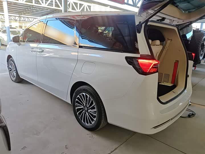 Buick GL8 Hybrid 2025 2025款 陆尚 先享版 7座