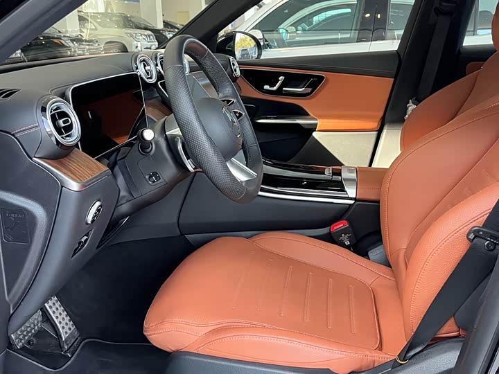 Mercedes-Benz GLC-Class Hybrid 2025 2025款 350 e L 4MATIC 典藏版