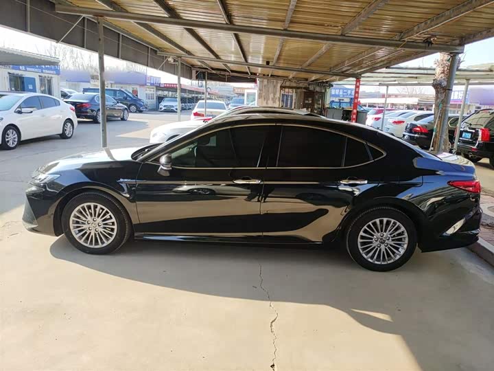 Toyota Camry 2024 2024款 双擎 2.0HG 尊贵版
