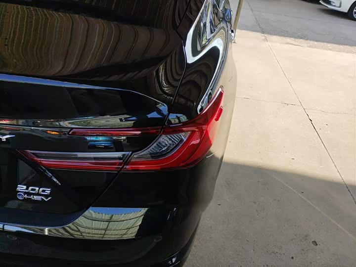 Toyota Camry 2024 2024款 双擎 2.0HG 尊贵版