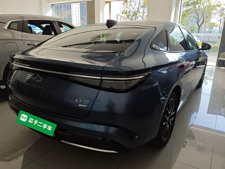 BYD Seal 07 DM-i Hybrid 2025 2025款 智驾版 DM-i 1.5T 125km 旗舰型