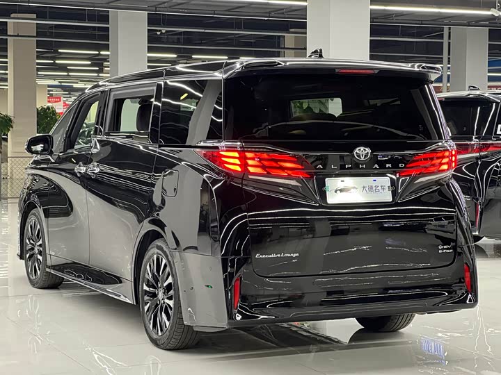 Toyota Alphard 2024 2024款 双擎 2.5L 臻享版