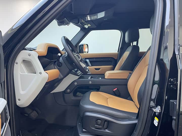 Land Rover Defender 2024 2024款 110 3.0T P400 X-DYNAMIC HSE