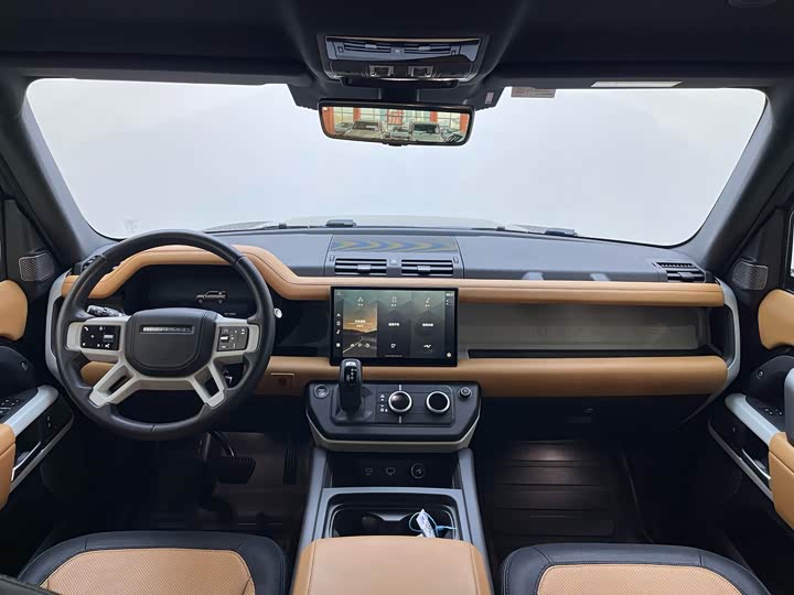Land Rover Defender 2024 2024款 110 3.0T P400 X-DYNAMIC HSE