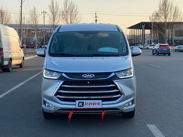 JAC Refine M4 2022 2022款 2.0TGDI 自动商旅版