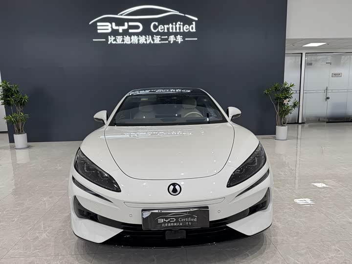 Denza Z9 2024 2024款 1100km 四驱Max版