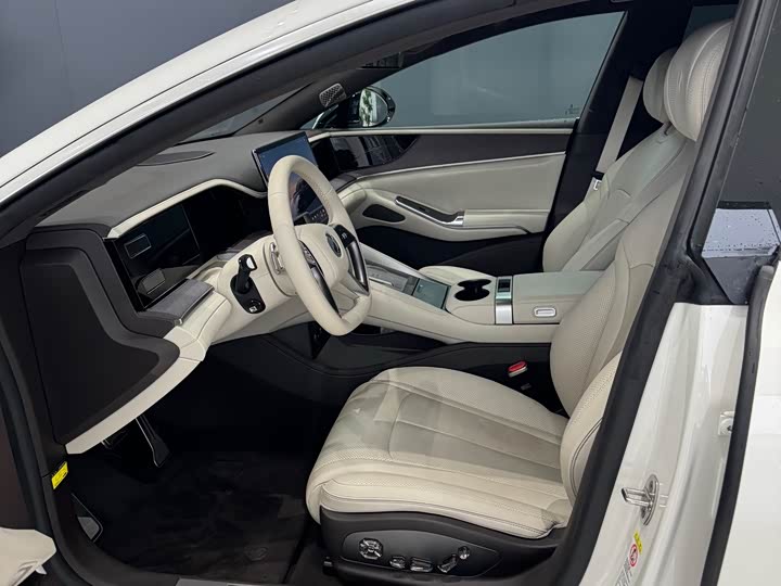 Denza Z9 2024 2024款 1100km 四驱Max版