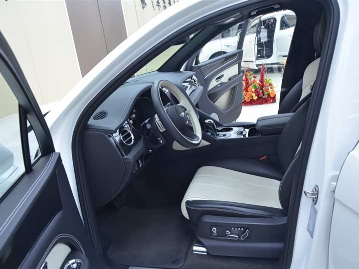 Bentley Bentayga Hybrid 2024 2024款 3.0T PHEV