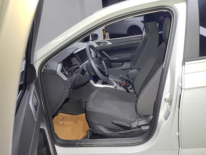 Volkswagen Polo 2023 2023款 改款 Plus 1.5L 自动纵情乐活版