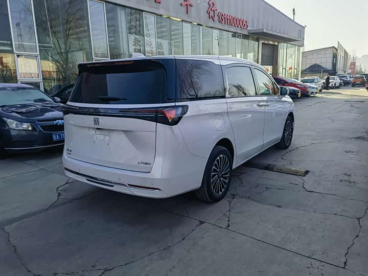 Buick GL8 Hybrid 2025 2025款 陆尚 先享版 7座