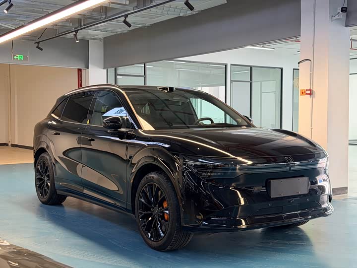 Zeekr 7X 2025 2025款 100kWh 长续航后驱智驾版