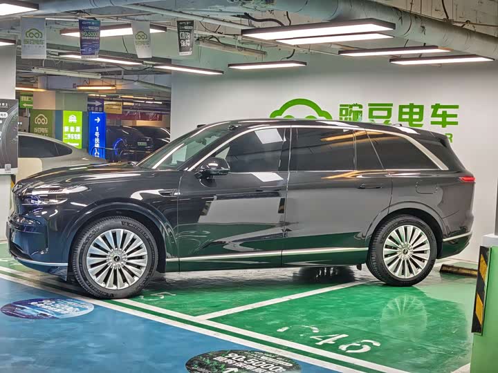 Nio Onvo L90 2025 2025款 Max 六座版