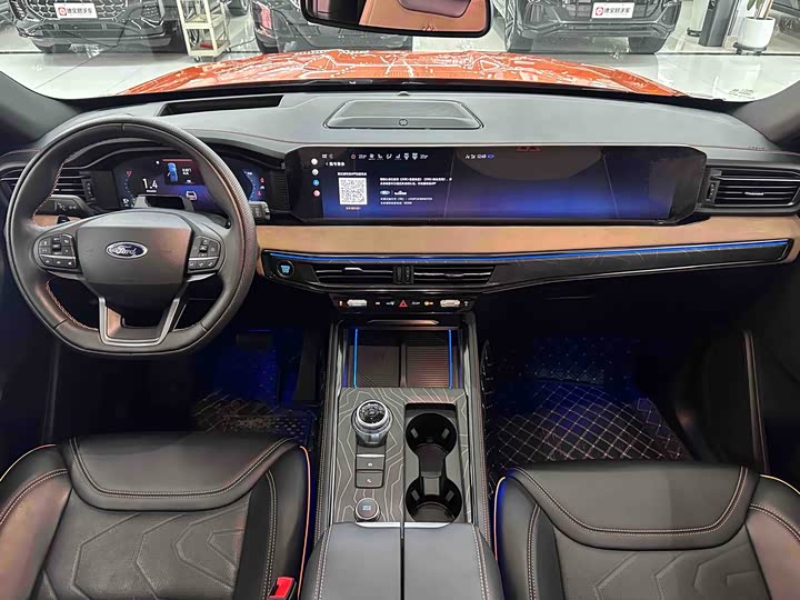 Ford Explorer 2024 2024款 2.3T EcoBoost 昆仑巅峰版 7座