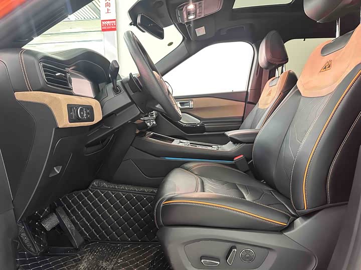 Ford Explorer 2024 2024款 2.3T EcoBoost 昆仑巅峰版 7座