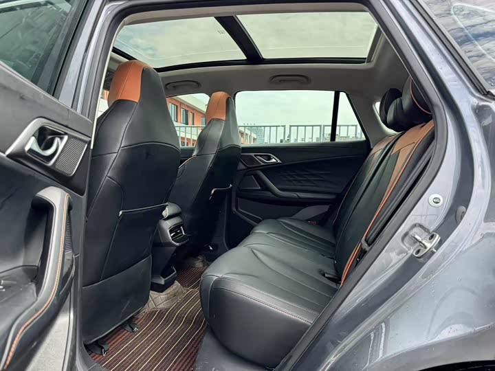 Roewe RX5 2023 2023款 1.5T 豪华滑屏版