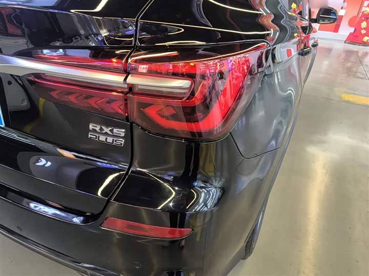 Roewe RX5 2023 2023款 PLUS 330TGI 自动领潮智惠版
