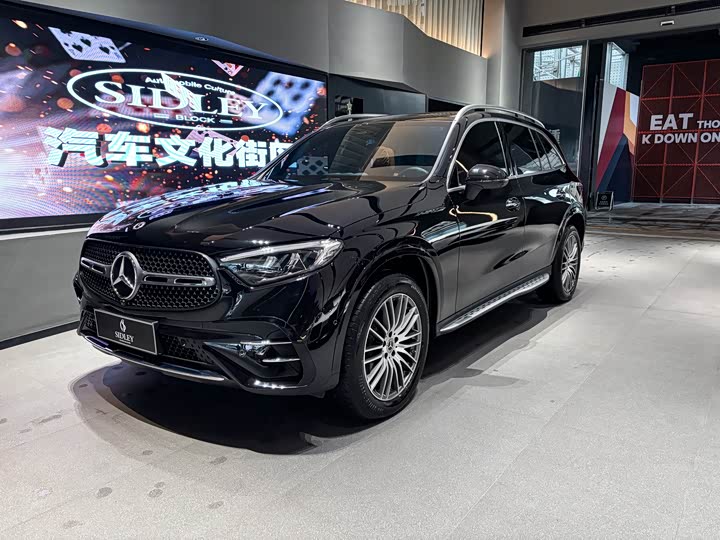 2025 Mercedes-Benz GLC-Class