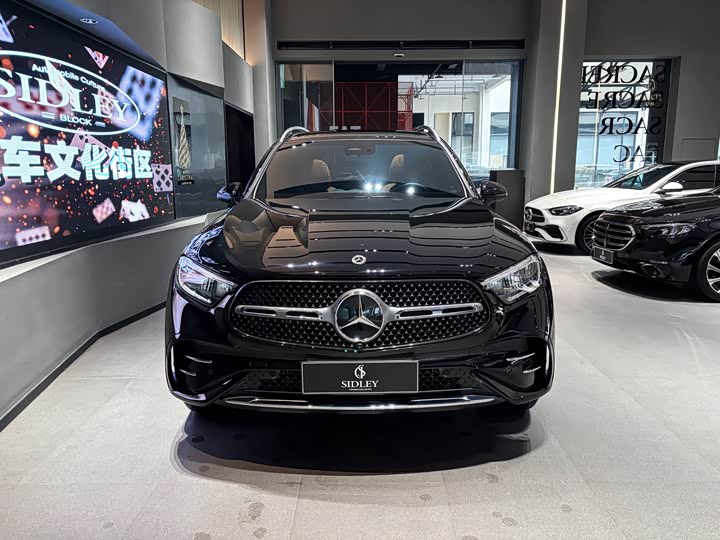 2025 Mercedes-Benz GLC-Class