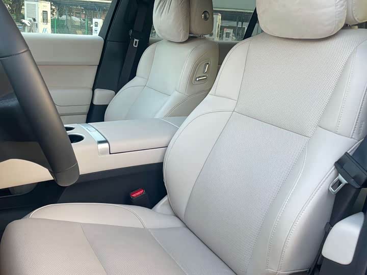 LiXiang L7 2025 2025款 Ultra 智能焕新版