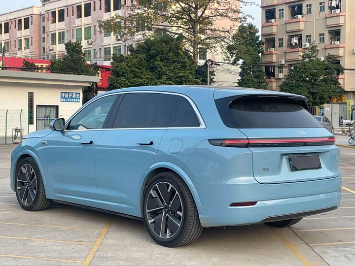 LiXiang L7 2025 2025款 Ultra 智能焕新版