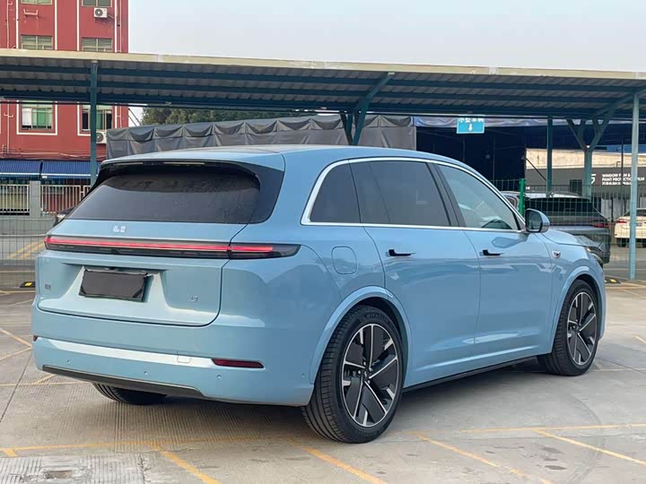 LiXiang L7 2025 2025款 Ultra 智能焕新版