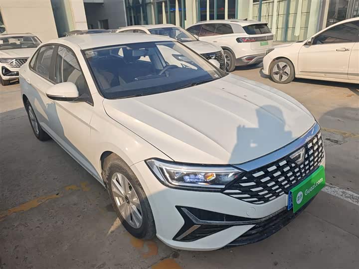 Jetta VA7 2025 2025款 1.4T 听劝版