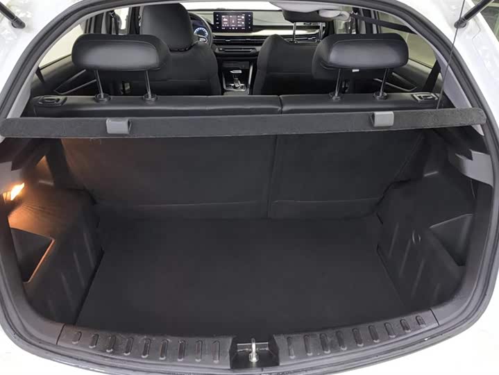 Geely Vision X3 2021 2021款 PRO 1.5L CVT尊贵型