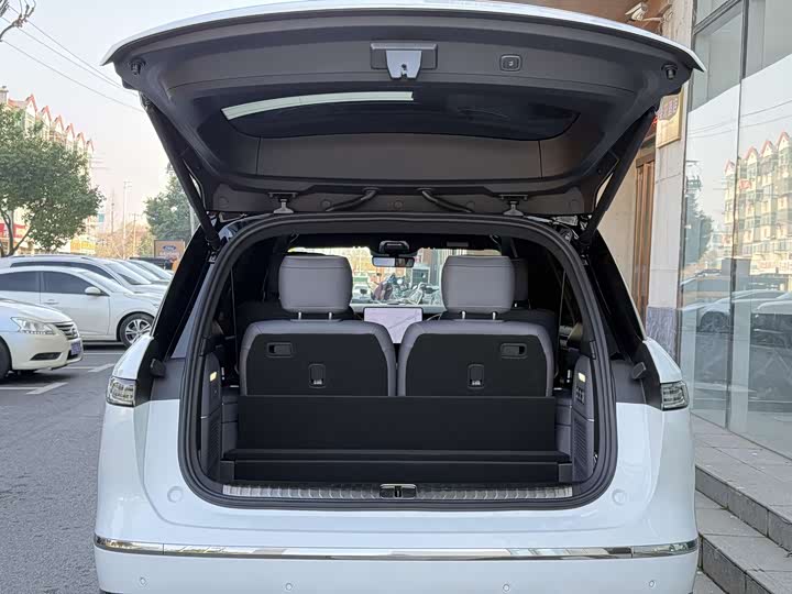 Nio ES8 2026 2026款 六座行政豪华版